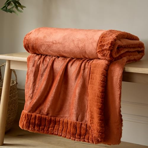 Catherine Lansfield Velvet and Faux Fur 150x200cm Blanket Throw Burnt Orange