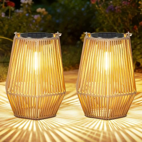OUTONLIFE Lanterne Solaire Exterieur en Rotin, Suspendues ou Posables, LED, Étanches, Allumage Automatique, Artisanales et Décoratives pour Jardin, Terrasse, Balcon ou Table