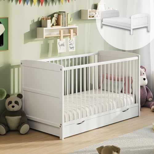 Babybett 70x140 umbaubar mit Schublade und Matratze, Gitterbett, Kinderbett, höhenverstellbar & herausnehmbare Sprossen | weitere Größe: 60x120cm | 70x140cm: von Geburt bis 6. Lebensjahr, Weiß
