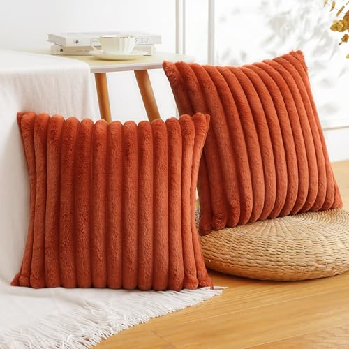 Sungeek Set of 2 Rust Faux Rabbit Fur Cushion Covers 45x45 cm, Soft Cozy Plush Striped Decorative Throw Pillow Covers 18x18 inch Velvet Square Pillowcases for Sofa Bedroom