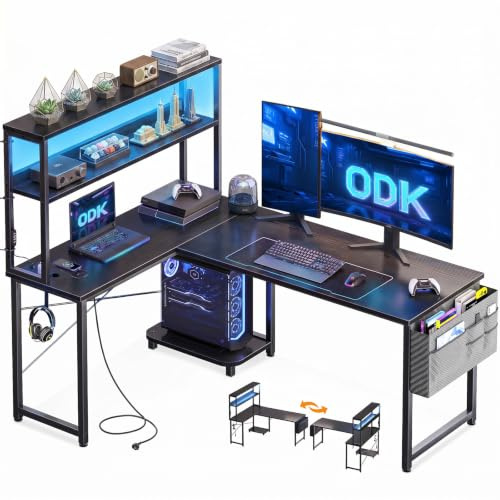 ODK Escritorio Gaming en L con LED y Enchufes, 135×100cm, Negro