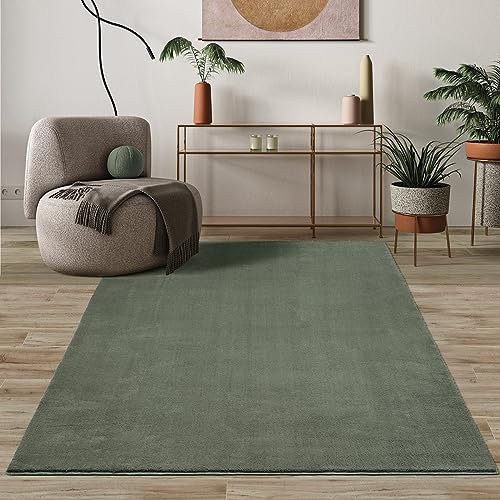 Mia's Teppiche Comfort, Alfombra Moderna de Pelo Corto y Suave, Antideslizante, Lavable hasta 30 Grados, súper Suave, Aspecto de Piel, Verde Oscuro, 60 x 110 cm