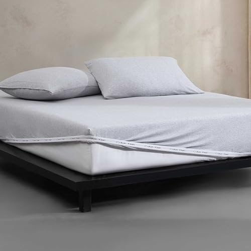 Calvin Klein - King Size Sheets Set, Naturally Soft Cotton-Blend Melange Jersey Bedding - Bed Sheets with Matching Pillowcases & Fitted Sheet (Modern Cotton Grey/Blue)