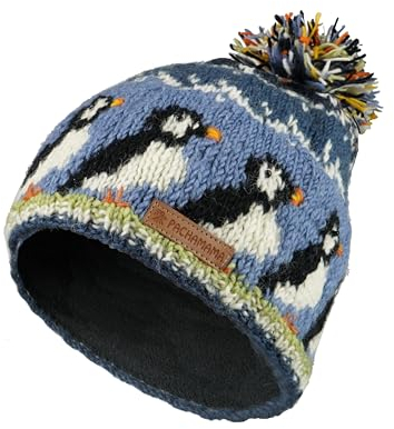 Pachamama Damen Woll-Bommelmütze, Fleecefutter, handgestrickt, Papageientaucher, mehrfarbig, Einheitsgröße, handgefertigt, extra warm, Fair Trade, Blau, Schwarz, Weiß, Grün, Orange, Einheitsgröße