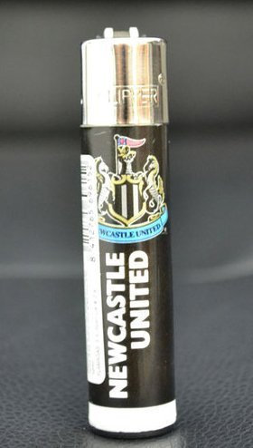 CLIPPER FLINT LIGHTER OFFICIAL NEWCASTLE UNITED FOOTBALL CLUB