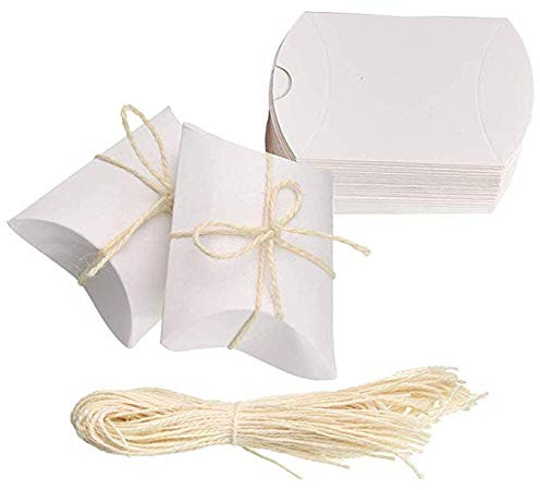 Amajoy Confezione da 50 piccole scatole di cuscini di carta bianche Sacchetti di caramelle per il favore di nozze Regali per il favore del partito con 50pc Twine bianco