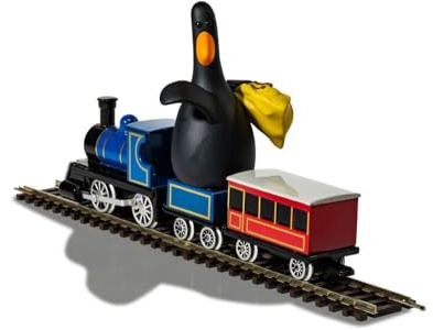 Corgi Diecast Train Toy - CC80602 Wallace & Gromit - The Wrong Trousers - Feathers McGraw & Locomotive, Train Gifts for Men & Women, Die Cast Model Gifts for Railway Enthusiasts