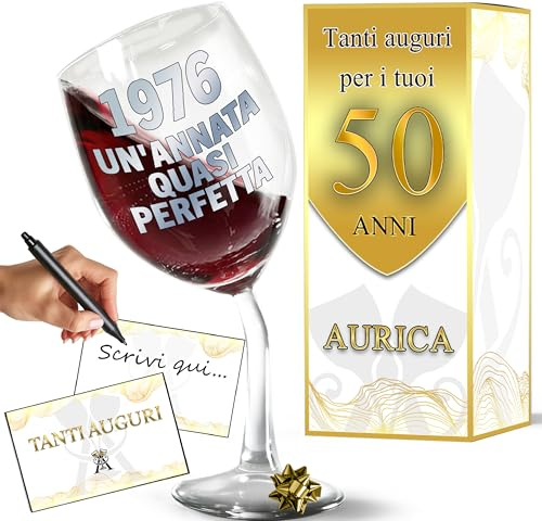 Aurìca Calice Vino Personalizzato 50 ANNI - Bicchiere Piegato Da 440ml In Cristallino Per Compleanno 50 anni Uomo E Donna con Scatola Regalo Inclusa - Regalo Originale 1976 Un’Annata Quasi Perfetta