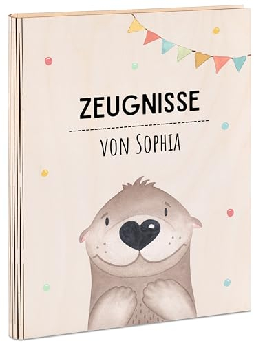 wunderwunsch® - Personalisierte Zeugnismappe aus Holz mit hochwertigem Spezial-Druck - Einschulung Geschenk - Zeugnismappe Jungen & Zeugnismappe Mädchen (Otter Girlande)