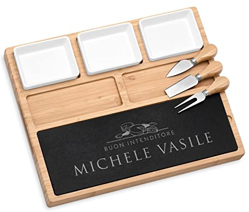 Maverton Tagliere per formaggio e salumi in ardesia - vassoio da portata in legno di bambù - set 3 posate - incisione personalizzata - rettangolare - idea compleanno per uomo - intenditore