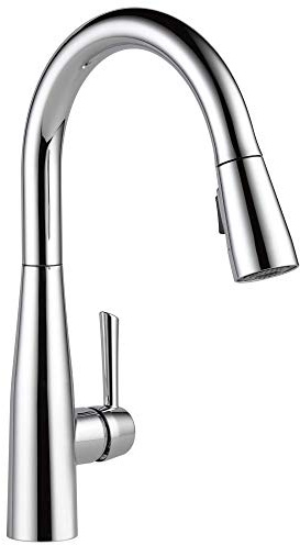 Delta Faucet 9113-DST Essa Single Handle Pull-Down Kitchen Faucet with Magnetic Docking, Chrome