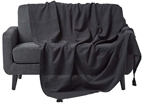 Homescapes Wohndecke Rajput schwarz – leichte Baumwolldecke 225x255 cm, Tagesdecke aus 100% Baumwolle, Sofaüberwurf handgewebt mit Streifenstruktur, Couch-Überwurf mit Quasten, Oeko-Tex