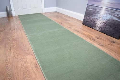SrS Rugs® Luna Collection, Modern Long Carpet Runner Rug for Entrance Hall and Stairs. Smooth Soft 8mm Depth Pile. 70cm Wide (Plain Green, Length: 1' (30cm) SAMPLE)