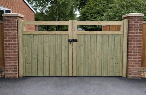 Wooden Driveway Gates – Heavy Duty Treated Timber Double Gates, Garden & Driveway Entrance, Traditional (150cm High x 270cm Wide x 5cm deep)