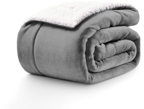 CELESTA Sherpa Kuscheldecke Flauschige 200 x 230 cm XL, Winterdecke Extra Dicke & Schwer, Wohndecke für Sofa Couch Bett, Warm & Weich, Grau