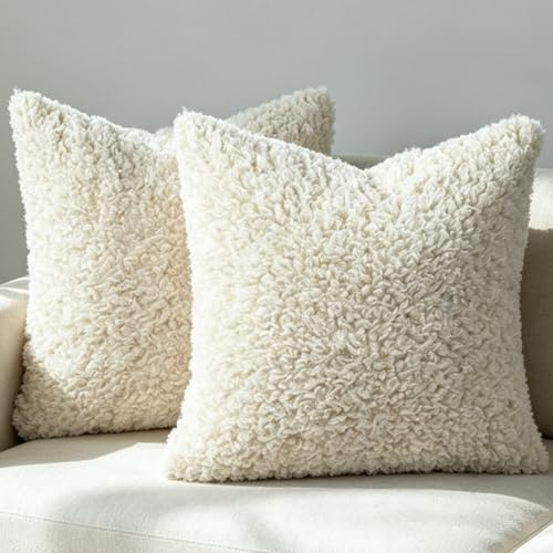 OYIMUA 2er Set Flauschig Deko Kissenbezug 50x50 Beige Kissenbezüge Weich Fell Sofakissen Moderne Dekokissen Quadratisch Pillow Cover Kunstpelz Plüschkissen Bouclé Zierkissenbezug