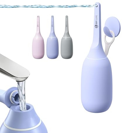 ZEY LUXE Handhållen resebidé/peri-flaska – bärbar manuell bidé för postpartumvård, personlig och resehygien, mjuk klämflaska, väggmonterad krok, bärväska (lila, 400 ml)