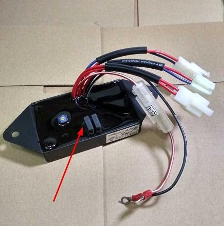 Piezas reemplazables- J106 AVR Compatibile con KUBOTA J108 J112 J114 J116 J119 J120 J124 220V 5KW 8.5~20KVA GENERADORES DE Cepillo Diesel REGULADOR DE Voltaje AUTOMÁTICO