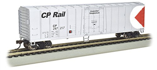 Bachmann Industries Steel Reefer Canadian Pacific Freight Car, 50'