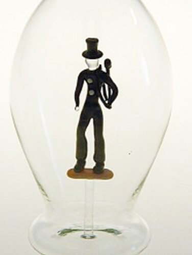 Carafe du verre clair, dans l'intérieur un ramoneur du verre noir, bouteille en verre soufflé bouche magnifique cristal en forme de bouteille capacité de 0,5 litre, Hauteur: 30 cm, Oberstdorfer Glashutte