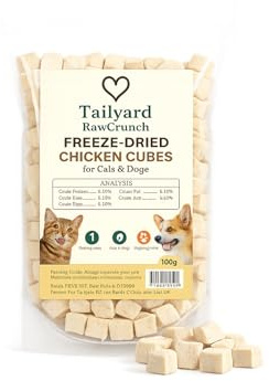 Tailyard Freeze Dried Chicken Breast Cubes for Dogs & Cats – 100g Natural Single Ingredient Chicken Treats – High Protein Grain Free Training Treats – Raw Diet Topper