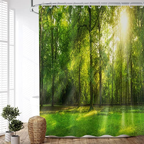 ASDCXZ Duschvorhang Wald 180 x 200 cm Natur Landschaft Grün Wald Sonnenschein Motiv Wasserdicht Textil Badewannenvorhang Waschbar Polyester Stoff Duschvorhang für Bad mit 12