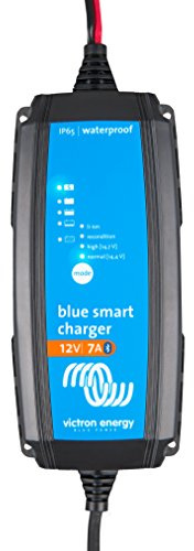 Victron Energy Blue Smart Batterie Ladegerät 12-Volt 7 Ampere 230V - Autobatterie Ladegerät - Batterieerhaltungsgerät und Desulfator - IP65 Geschützt - Bluetooth - CEE 7/17