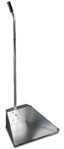 Pattumiera cassetta alza immondizia in metallo con manico lungo.