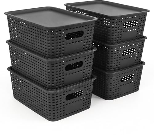 LYLIDIA 6er Set Aufbewahrungsbox mit Deckel Klein Korb Schwarz, Kiste Aufbewahrungskorb in Rattan Design, Stapelbar Box aus PP Kunststoff, Organizer Körbchen Stapelboxen, 26x18x10 cm (Schwarz Deckel)