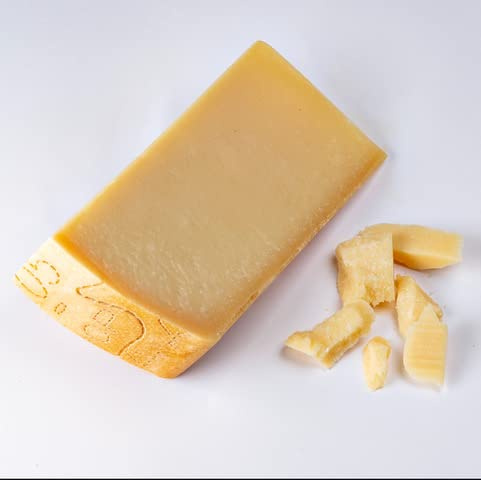 Grana Padano DOP 24 mesi Formaggio Italiano, 100% latte italiano 0,8 kg