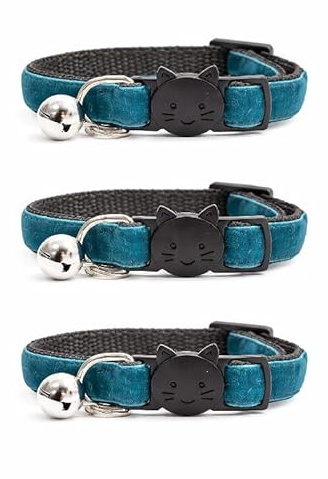 Velvet Cat Collars with Bell. Safe Breakaway Quick Release Buckle. Available in Cat & Kitten Size (Pack of 3) (Kitten Collar (15cm - 23cm), Emerald Green Velvet (Pack of 3))