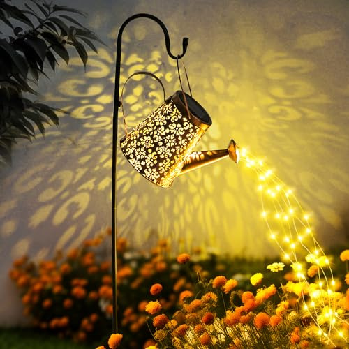 GIGALUMI Annaffiatoio solare con luci da giardino, impermeabile, in metallo, ornamento con luci a corda, lanterna solare da appendere con staffa per cortile, prato, vialetto, patio (piccolo fiore)