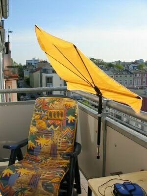 Neu - Sonnenschirm - Modell: Holly Shadow - STABIELO - Balkon - Stuhl-Sonnenschirm Holly'mat® - Fächerschirm GOLDGELB