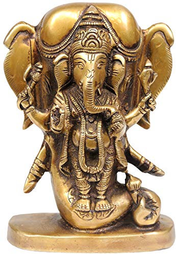 Exotic India Lord Ganesha De pie en el fondo de la cabeza de elefante – Estatua de latón – Color Natural BrassColor