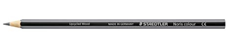 Staedtler 185-80 Buntstifte Noris Colour, Set mit 12 Buntstiften in hellgrau, Erhöhte Spitzen-Bruchfestigkeit, Sechskant, WOPEX Material, PEFC-Holz, DIN EN71, Streifendesign, Made in Germany