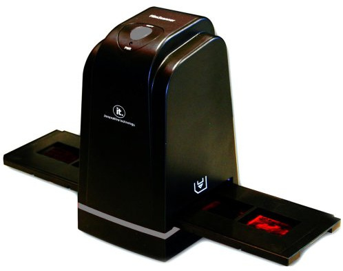 Innovative Technology 35mm Negative and Slide Converter to PC