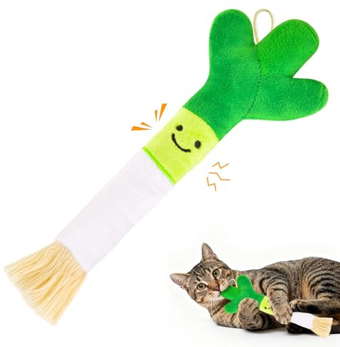 Zeepet Catnip Cat Toy – Long Kicker Toy with 2000mg Catnip & Bell, Soft Baby-Grade Plush, Interactive & Self-Play Cat Kicker for Indoor Cats & Kittens with Hanging Loop (Green Onion)