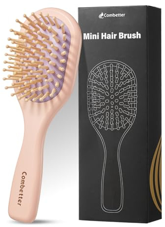 Combetter Mini resehårborste i trä, utredning för alla hårtyper | Bambu hårborste för hårväxt & hårbottenmassage – resevänlig liten utredningsborste för kvinnor, män och barn – rosa