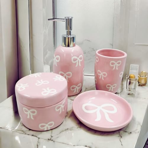 Badezimmer-Set mit Schleife, 4-teiliges Keramik-Badzubehör-Set – Seifenspender, Zahnbürstenhalter, Waschtisch-Seifenablage, Wattestäbchen-Gläser – rosa Badezimmer-Dekoration, Geschenk für sie (Rosa)