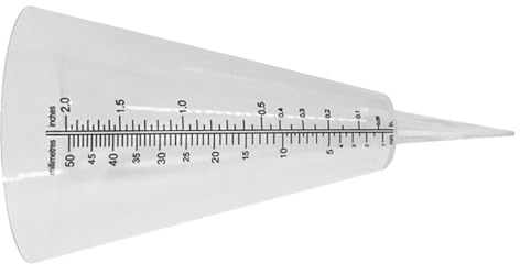 Abaodam Pluviomètre Cône Transparent en Plastique Échelle Graduée Tasse à Mesurer Les Précipitations Jusqu’À 35 CM Outil de Mesure Pluie pour Jardin Agriculture et Météo en Extérieur