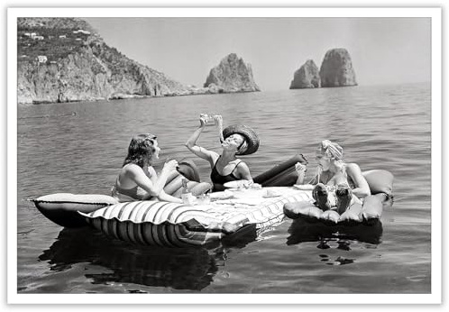 Dcvjiy Eating Spaghetti On The Water Vintage Poster Trendy Italian Capri Island Canvas Wall Art Funky Champagne Bar Cart Prints Painting For Living Room And Bedroom Party Wall Decor 12x16in Unframed