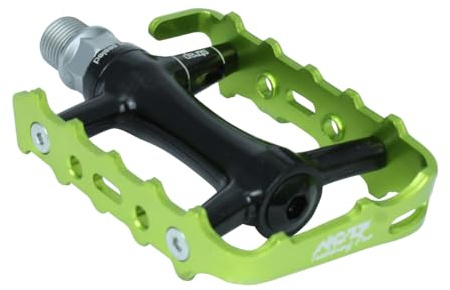 NC-17 Trekking Pro - Pedales de Aluminio para Bicicleta de montaña con reflectores, rodamientos y Eje de Cromo y molibdeno, 251 g por par, Pedal Trekking Pro, Verde