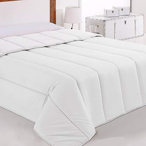 Belnou Edredon Relleno Nordico Tacto Pluma. Blanco Liso. Microfibra y Fibra Hueca. Grueso Blando Comodo Ligero. Diseño y Calidad. Seda 400 gr. 220x220 cm Cama 135 cm