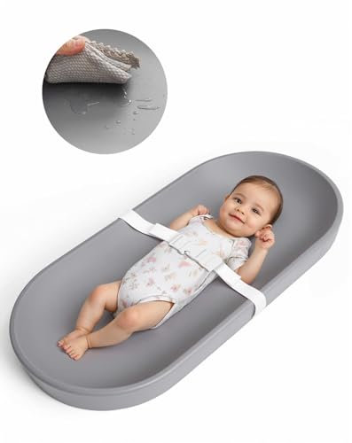 COMOMY Wickelmatte aus Weichem PU Material, Baby Wickelauflage Abwaschbar Abwischbar, Wickeltischauflage mit Sicherheitsgurt, Rutschfest, Ungiftig, Wasserdicht Wickelunterlage für Wickeltisch