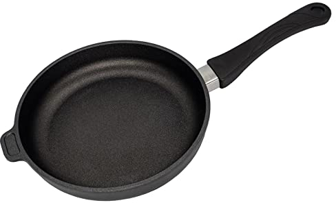 Eurolux Guss-Pfanne Ø 26 cm - flacher 5.0 cm Rand - mittelgroße runde Alugusspfanne mit Antihaft-Beschichtung - ohne Induktion - Made in Germany