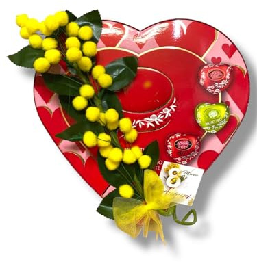 Confezione Regalo Festa della Donna con Scatola Cuore Rossa, 13 Praline al Cioccolato Assortite 178g e Mazzo di Mimose Artificiali 25cm