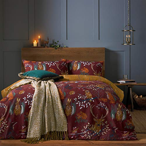 furn. Forest Fauna Woodland Duvet Set – Reversible Nature Inspired Bedding with Animal Print, Soft Polycotton, Machine Washable (Rust – Double)