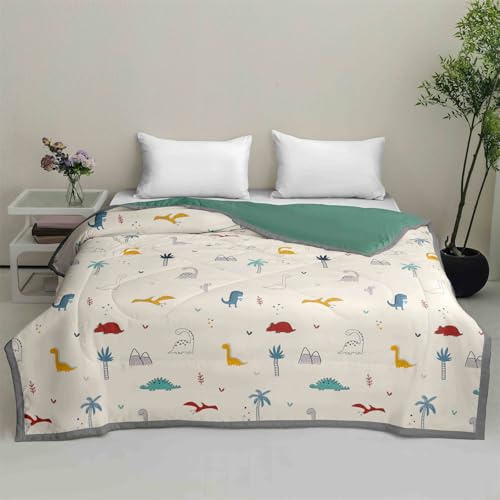 Odot Coverless Duvet 4.5 Tog for Single Double King Size, Summer Duvet No Cover Cosy and Lightweight Quilt Breathable Bedspreads Quilted Throw for Beds (Cute dinosaur,200 * 200cm)