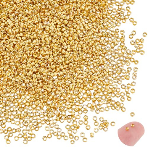 UNICRAFTAL 2000 piezas perlas engarzadas perlas doradas a granel perlas espaciadoras lisas perlas redondas 2mm para bricolaje artesanías pulsera collar suministros y artesanía para la fabricación de
