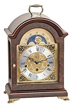 Hermle 23054-030340 Englische Stiluhr, Nussbaum Braun 33cm x 22cm x 15,5cm